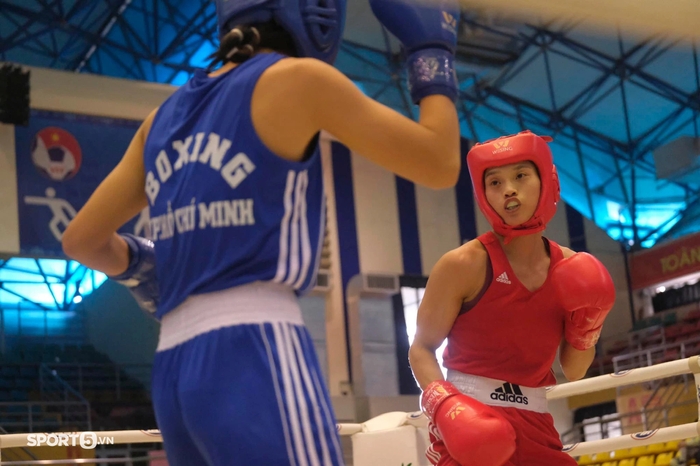 Nguyễn Thị Tâm giành chiến thắng thuyết phục, lên ngôi tại giải vô địch boxing toàn quốc  - Ảnh 1.