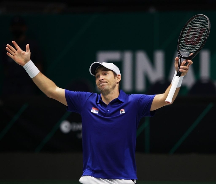 Đạt đến cột mốc &quot;độc cô cầu bại&quot;, Djokovic vẫn gục ngã ở bán kết Davis Cup - Ảnh 7.