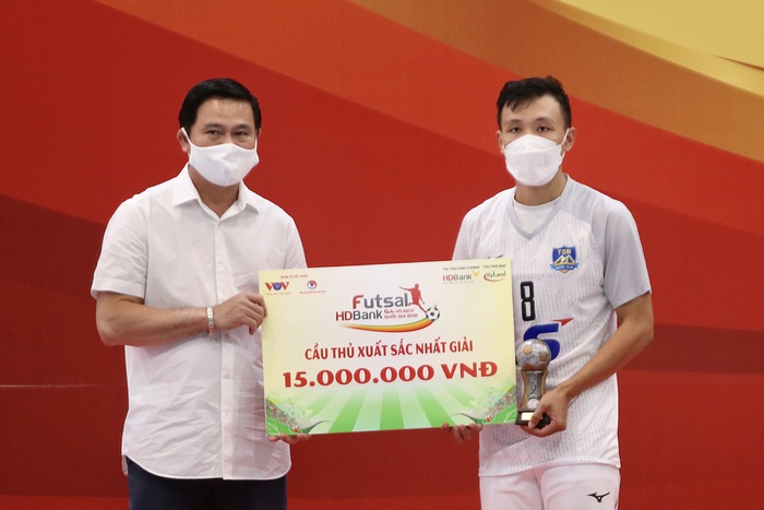 Thủ thành Hồ Văn Ý ghi bàn, CLB Thái Sơn Nam lần thứ 6 liên tiếp vô địch giải futsal VĐQG - Ảnh 7.