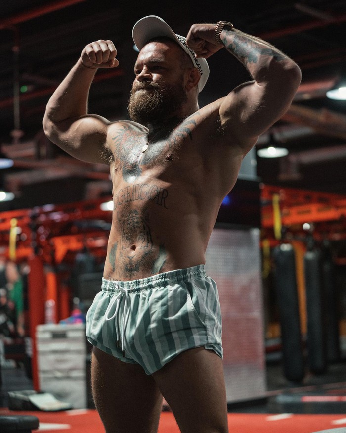 McGregor lột xác, tăng liền 20 kg sau 5 tháng - Ảnh 3.