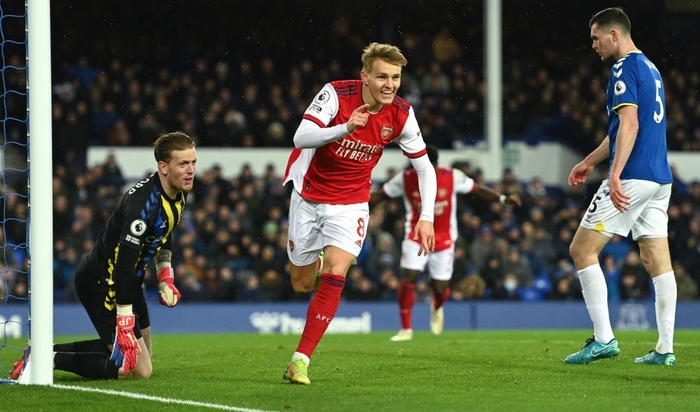 Odegaard thừa nhận Arsenal có vấn đề trong tư duy chơi bóng - Ảnh 1.