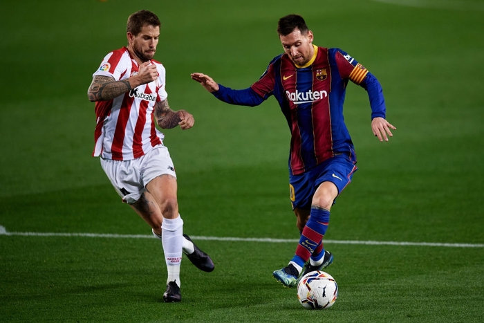 Messi tỏa sáng giúp Barca soán ngôi Real Madrid - Ảnh 3.