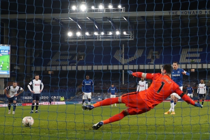 Everton và Tottenham cống hiến màn rượt đuổi tỷ số gây cấn ở FA Cup - Ảnh 5.
