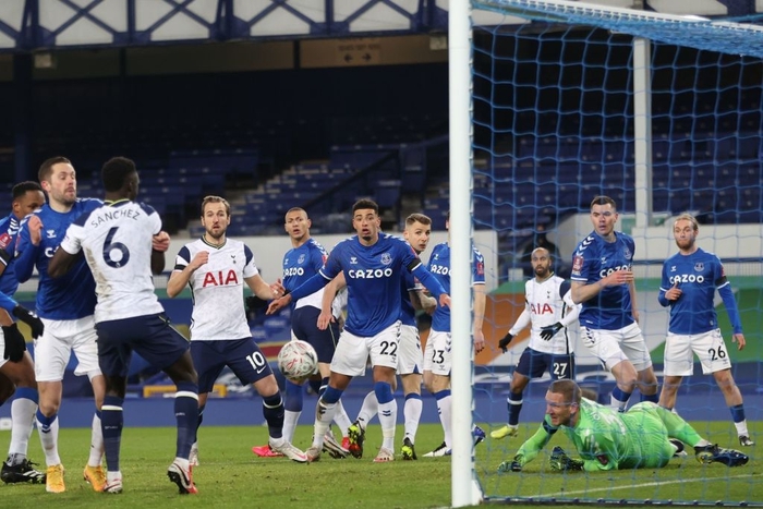 Everton và Tottenham cống hiến màn rượt đuổi tỷ số gây cấn ở FA Cup - Ảnh 7.