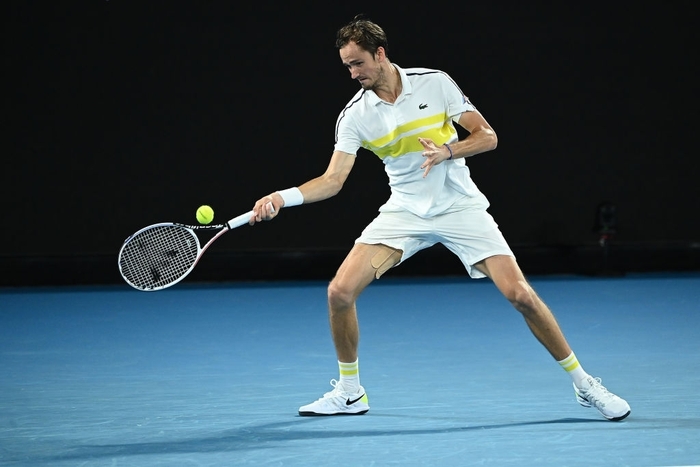 Thắng dễ đối thủ loại Nadal, Daniil Medvedev đại chiến Djokovic ở chung kết Australian Open - Ảnh 7.