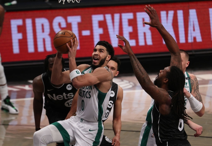 Kyrie Irving tỏa sáng rực rỡ, Brooklyn Nets vượt qua Boston Celtics đầy xứng đáng ở nửa cuối trận đấu - Ảnh 3.