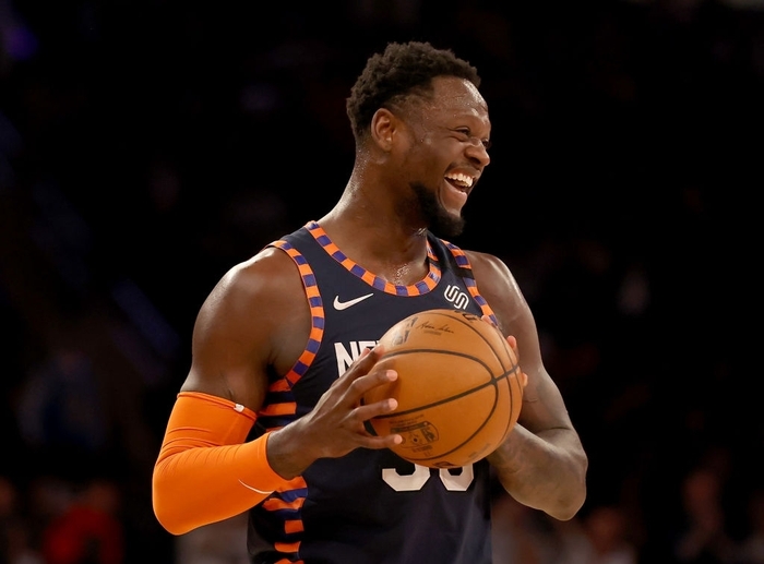 Julius Randle: Kỷ niệm khó quên với Kobe Bryant và sự thay đổi để trở thành thủ lĩnh của New York Knicks - Ảnh 12.