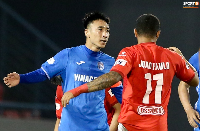 Bị nợ lương, cầu thủ Than Quảng Ninh có thể buông để Hà Nội FC chiến thắng - Ảnh 2.
