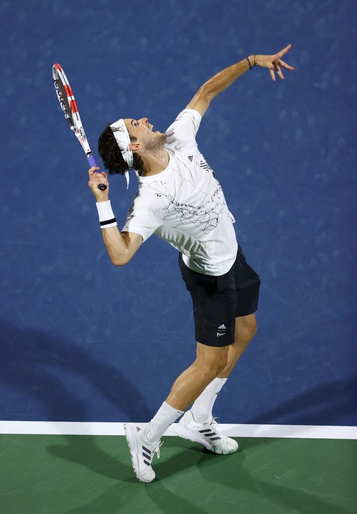 Tay vợt số 4 thế giới Dominic Thiem thua sốc đối thủ hạng 81 ngay trận đầu ra quân - Ảnh 6.