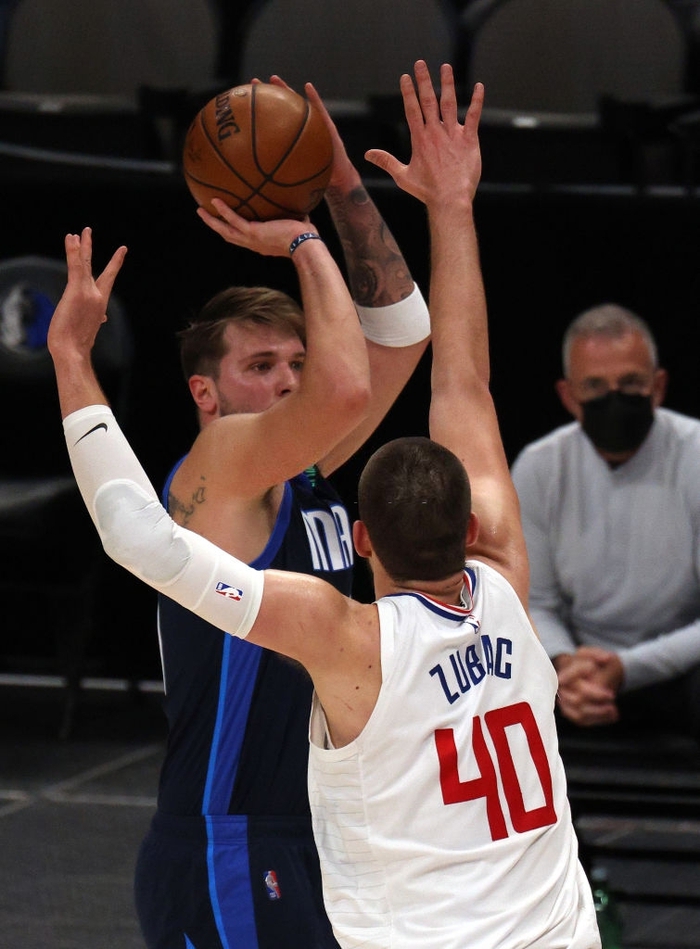 Luka Doncic hủy diệt “vũ khí bí mật” của Los Angeles Clippers bằng màn trình diễn đỉnh cao - Ảnh 2.