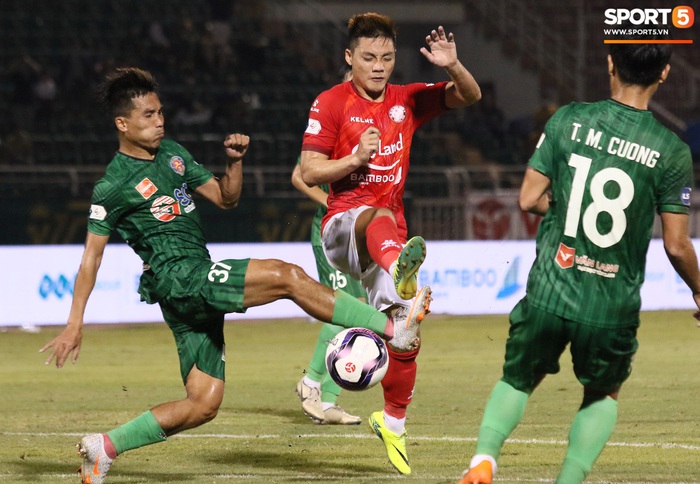 Derby &quot;Sài thành&quot;: toan tính chính xác, Lee Nguyễn kết liễu Sài Gòn FC trên chấm penalty  - Ảnh 5.