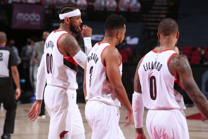 Portland Trail Blazers quật ngã Dallas Maverick đầy kịch tính ở những phút cuối cùng - Ảnh 2.