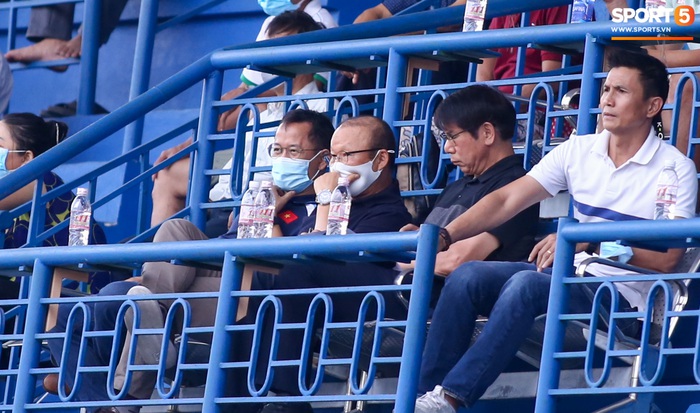 Tiến Linh, Văn Vũ cho HLV Masahiro Shimoda (Sài Gòn FC) nhận trái đắng thứ 2 trên đấu trường V.League - Ảnh 1.