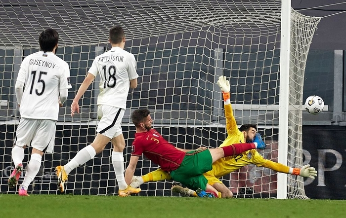 Bồ Đào Nha nhọc nhằn thắng Azerbaijan nhờ bàn phản lưới nhà - Ảnh 4.