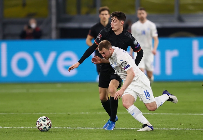 Tuyển Đức thắng dễ trận mở màn vòng loại World Cup 2022, mặc áo phản đối nhân quyền ở nước chủ nhà Qatar - Ảnh 7.