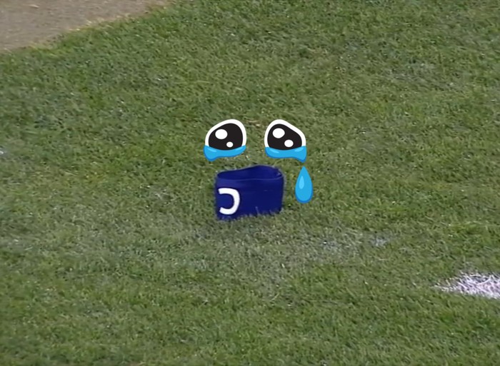 Tổng hợp châm biến tình huống bàn thắng bị cướp mất của Ronaldo - Ảnh 6.
