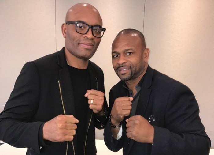 Nhà cựu vô địch boxing Roy Jones xác nhận muốn thượng đài cùng huyền thoại MMA Anderson Silva - Ảnh 1.