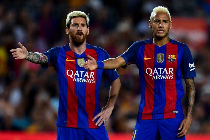 Neymar gọi quả penalty cho Barca là &quot;trò hề&quot; nhưng vội xóa dấu vết khi đàn anh Messi ghi bàn - Ảnh 2.