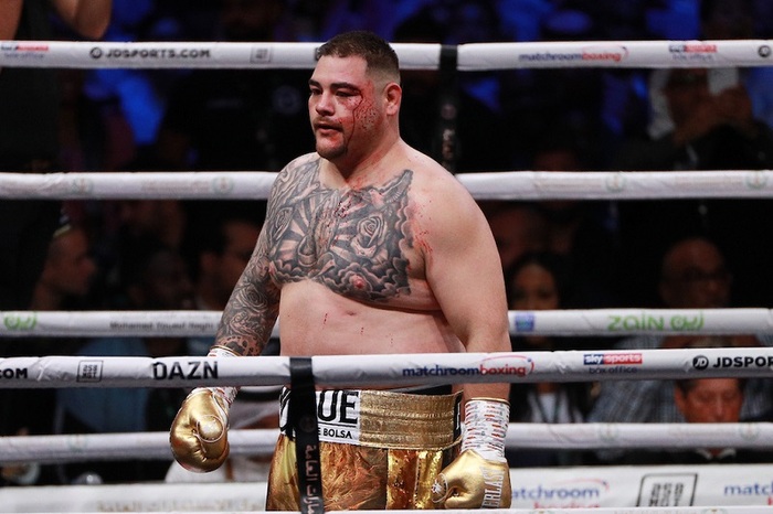 &quot;Gã béo&quot; Andy Ruiz lột xác ngoạn mục trước ngày tái xuất, đáng chú ý nhất là ở đôi chân  - Ảnh 3.