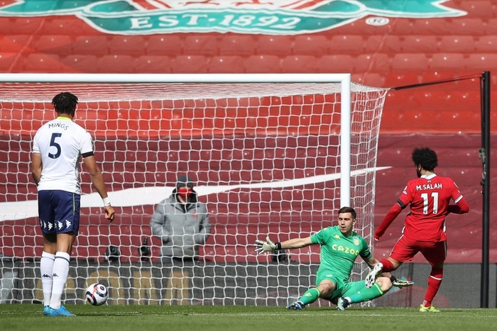 Liverpool vào top 4 sau màn ngược dòng kịch tính trước Aston Villa - Ảnh 2.