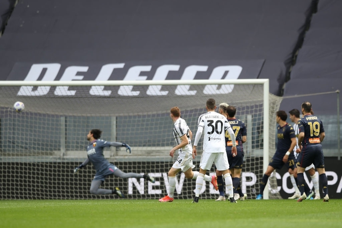 Thắng dễ Genoa, Juventus giữ chắc vị trí trong top 4 - Ảnh 1.