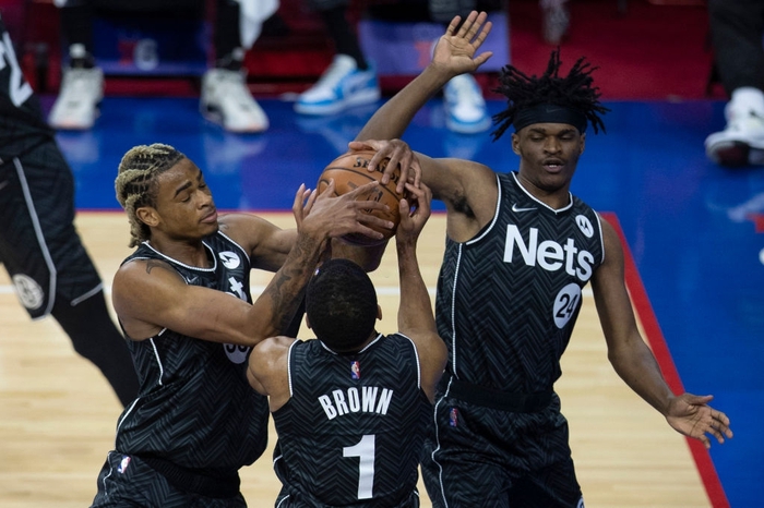 Thiếu vắng 2 trụ cột, Brooklyn Nets vẫn khiến Philadelphia 76ers &quot;toát mồ hôi&quot; ngay tại sân nhà - Ảnh 3.