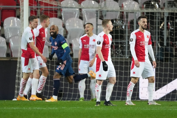 Vùi dập Slavia Praha 4 bàn không gỡ, Arsenal tiến vào bán kết Europa League - Ảnh 3.