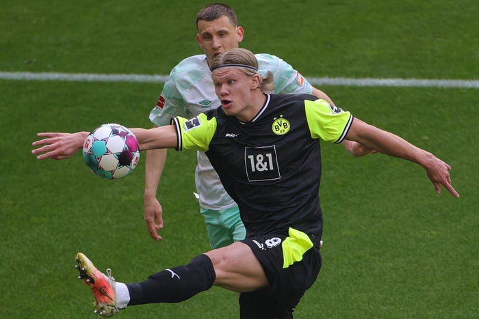 Haaland lập cú đúp, Dortmund dễ dàng &quot;làm gỏi&quot; Werder Bremen ngay trên sân nhà Signal Iduna Park - Ảnh 1.
