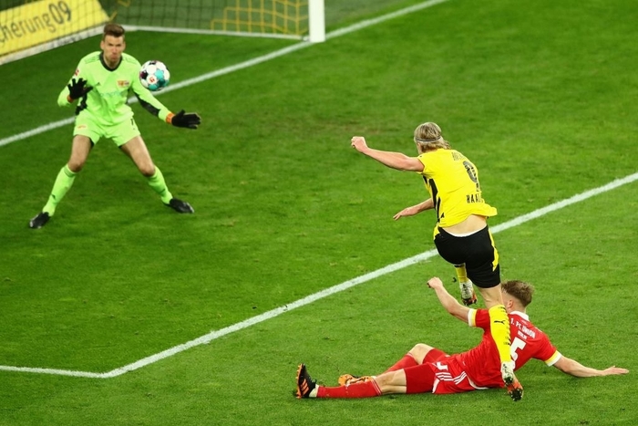 Dortmund thắp sáng hy vọng dự Champions League - Ảnh 3.