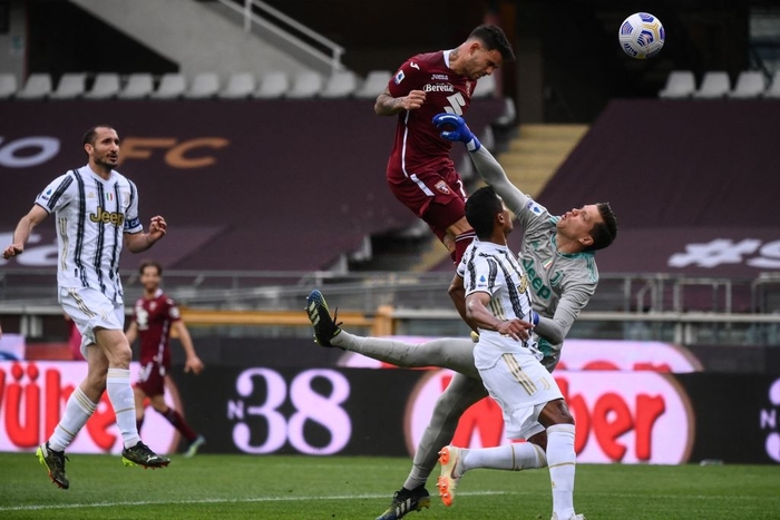 Ronaldo ghi bàn giúp Juventus cầm hòa thành công đối thủ xếp hạng 17 - Ảnh 2.