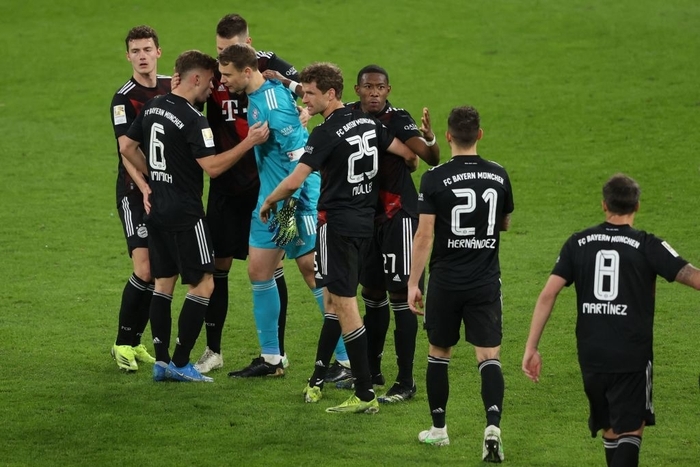 Bayern hạ gục RB Leipzig trong trận &quot;chung kết&quot; quyết định ngôi vương Bundesliga - Ảnh 10.