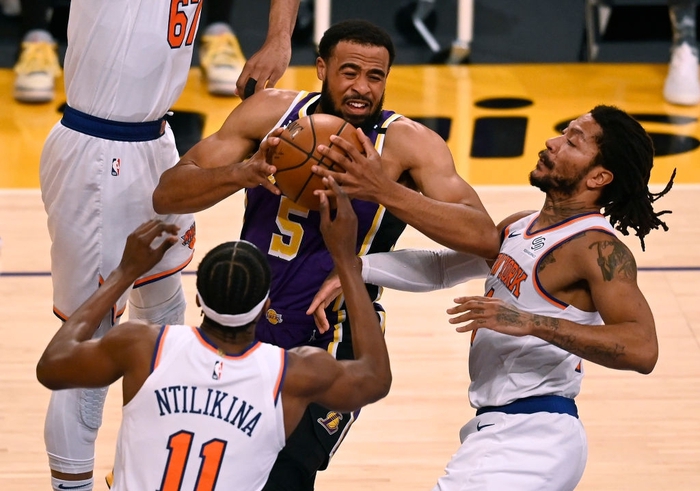 Los Angeles Lakers vượt “cửa tử” nhờ kép phụ lên tiếng - Ảnh 3.