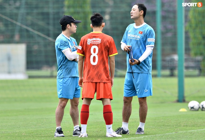 Sao trẻ từng khiến V.League phát cuồng của U22 Việt Nam được chú ý đặc biệt - Ảnh 2.