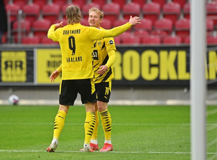 Dortmund nước rút ngoạn mục, chính thức giành vé dự Champions League - Ảnh 2.