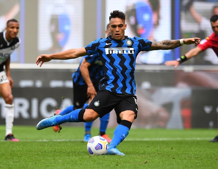 Inter Milan đại thắng trong ngày nâng cao cúp vô địch Serie A 2020-21 - Ảnh 5.