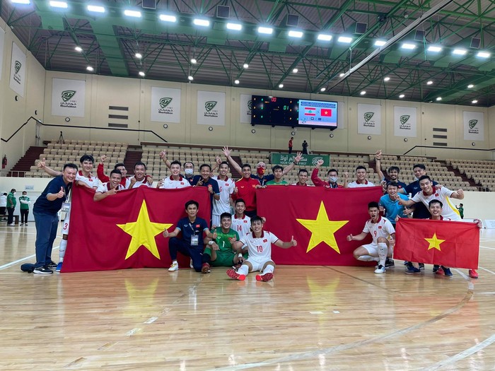Hồ Văn Ý, thủ thành &quot;ờ mây zing&quot; giúp Futsal Việt Nam giành vé đến World Cup 2021 - Ảnh 3.