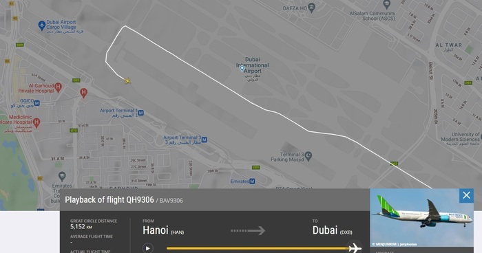 Đội tuyển Việt Nam sang UAE: Chuyên cơ đã hạ cánh an toàn  - Ảnh 1.