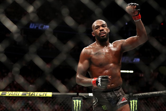 Jon Jones sẵn sàng chờ thêm một năm cho ngày ra mắt hạng nặng UFC - Ảnh 3.