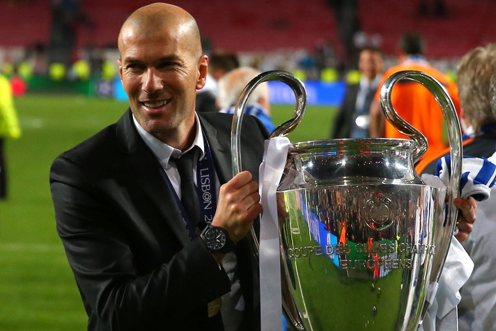 Zinedine Zidane chuẩn bị khăn gói rời Real Madrid sau một mùa giải trắng tay - Ảnh 2.
