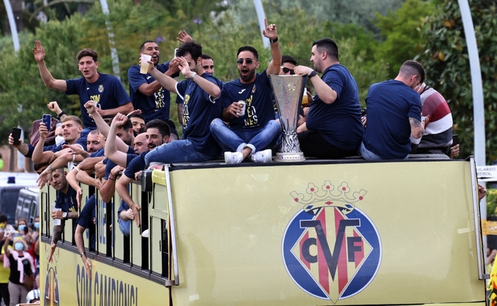 Villarreal diễu hành mừng vô địch Europa League ở quê nhà - Ảnh 4.