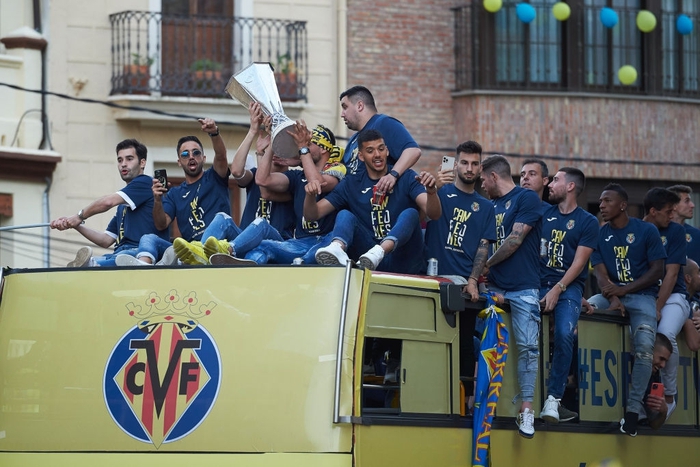 Villarreal diễu hành mừng vô địch Europa League ở quê nhà - Ảnh 7.