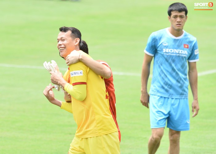 HLV Park Hang-seo lựa chọn sáng suốt ở phút cuối, cứu đội tuyển Việt Nam &quot;bàn thua&quot; trông thấy   - Ảnh 2.