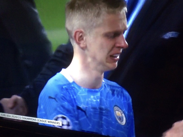 Cầu thủ Man City khóc như mưa sau cú ngã trước ngưỡng cửa thiên đường - Ảnh 6.