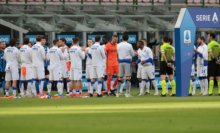 Inter Milan ăn mừng chức vô địch bằng màn vùi dập Sampdoria - Ảnh 1.