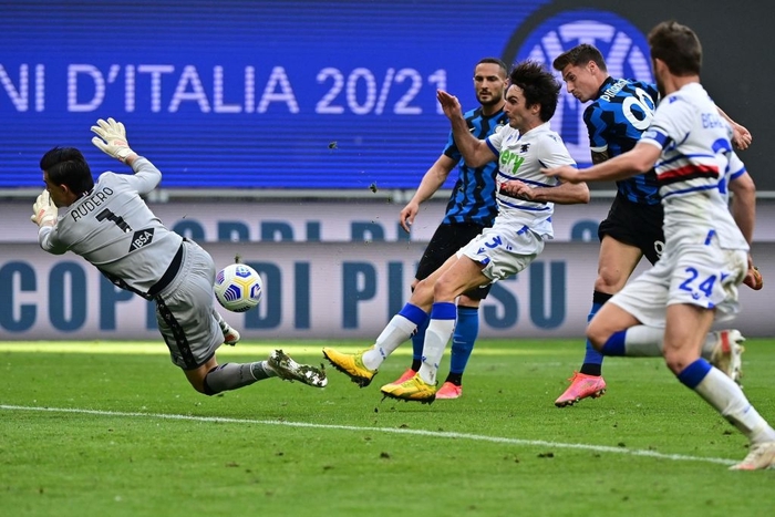 Inter Milan ăn mừng chức vô địch bằng màn vùi dập Sampdoria - Ảnh 6.