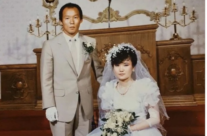 Kỷ niệm 41 năm ngày cưới HLV Park Hang-seo (Ảnh: Minh Hải)