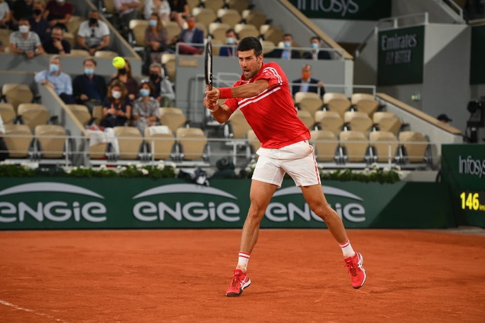 Djokovic đổ máu để đại chiến Nadal tại bán kết Roland Garros - Ảnh 6.