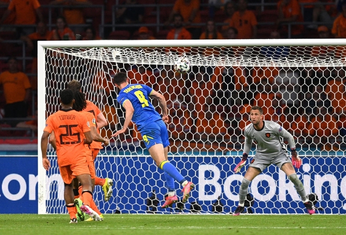 Hà Lan thắng vất vả ở trận cầu điên rồ với 5 bàn thắng trong hiệp 2 - Ảnh 7.