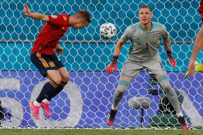 Phung phí cơ hội, ĐT Tây Ban Nha chia điểm đáng tiếc ngay trong trận mở màn Euro 2020 - Ảnh 2.