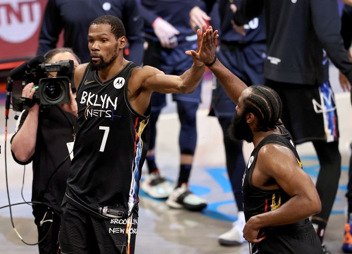 Kevin Durant một tay đưa Brooklyn Nets hồi sinh bằng trận cầu kinh điển - Ảnh 2.